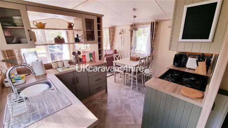 Kelling Heath Holiday Park, Ref 15438
