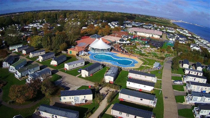 Hopton Holiday Village, Ref 15440