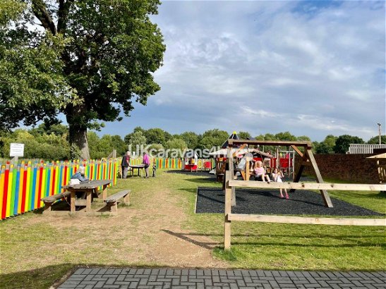 7 Lakes Country Park, Ref 15480