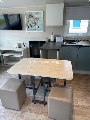 Marton Mere Holiday Village, Ref 15596