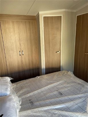 Hopton Holiday Village, Ref 15633