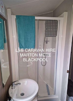 Marton Mere Holiday Village, Ref 15643