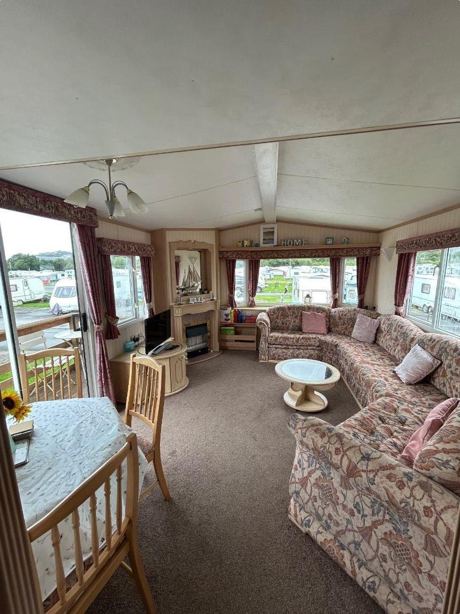 6 Berth Caravan Hire Aberystwyth - 15701 | UKcaravans4hire