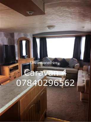 Happy Days Caravan Park, Ref 15721