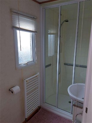 Seaview Caravan Park, Ref 15777