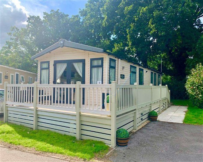 ref 15834, Oakdene Forest Park, Ringwood, Dorset