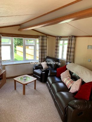 Riverside, Ref 15885