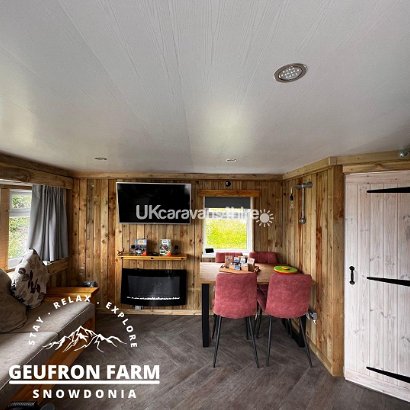 Geufron Farm, Ref 15931