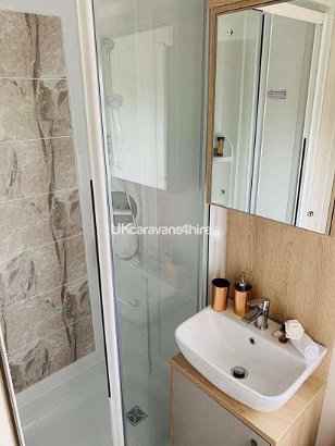 Sandy Bay Holiday Park, Ref 15934