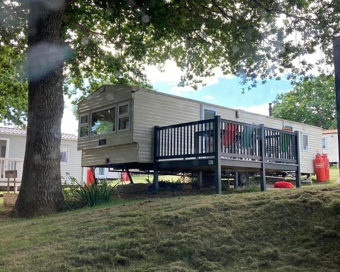 ref 16039, Thorness Bay Holiday Park, Cowes, Isle of Wight