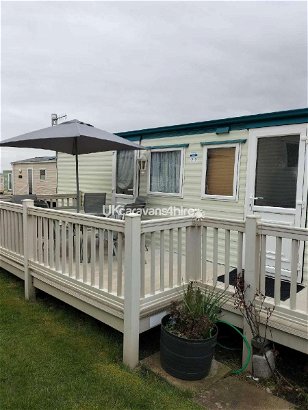 Cayton Bay Caravan Park, Ref 16364