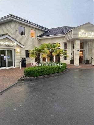 Southview Leisure Park, Ref 16369