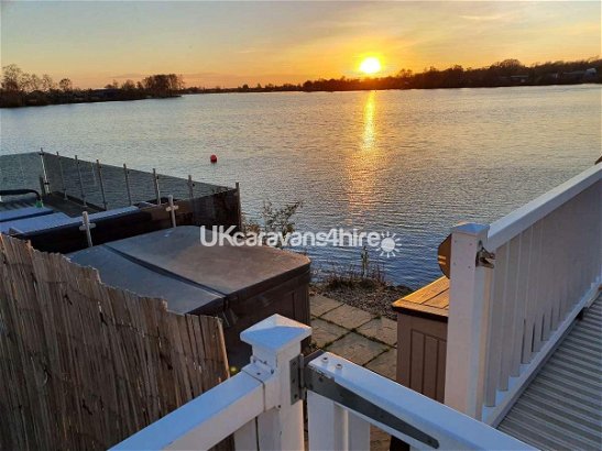 Tattershall Lakes Country Park, Ref 16408