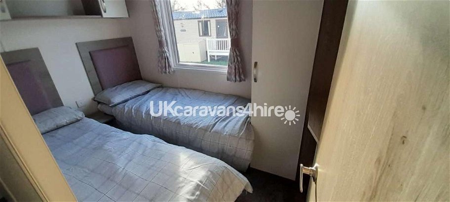 Weymouth Bay Holiday Park, Ref 16413