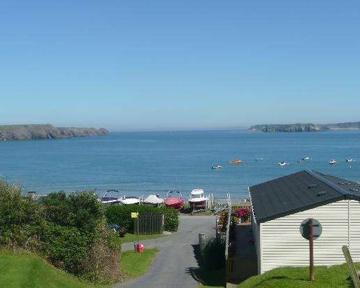 ref 16422, Lydstep Beach, Tenby, Pembrokeshire