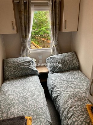 Aberdunant Hall Holiday Park, Ref 16466