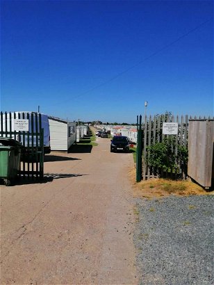 Sealands Caravan Park, Ref 16495