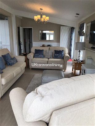 Hopton Holiday Village, Ref 16552