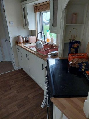Violet Bank Caravan Park, Ref 16759
