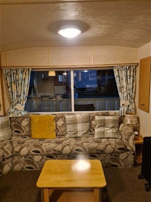 Cayton Bay Caravan Park, Ref 16991