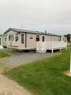 Lizard Point Holiday Park, Ref 17013