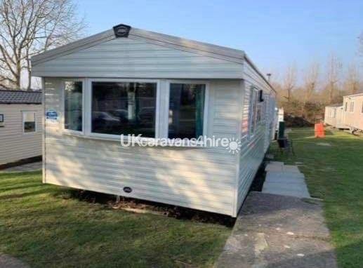 Combe Haven Holiday Park, Ref 17076