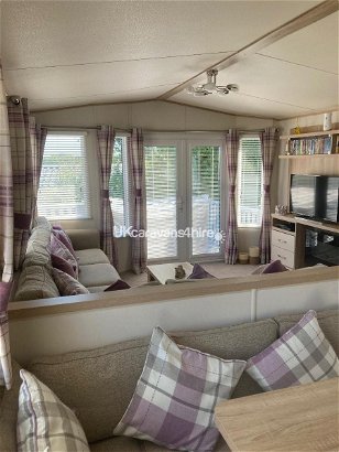 Shorefield Country Park, Ref 17124