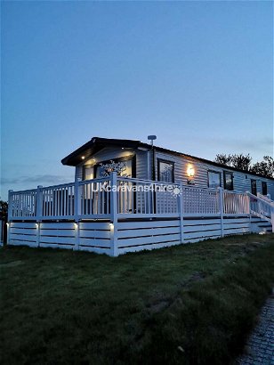 Meadow Lakes Holiday Park, Ref 17131