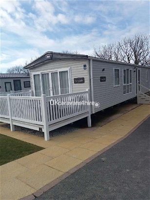 Pentire Costal Holiday Park, Ref 17170