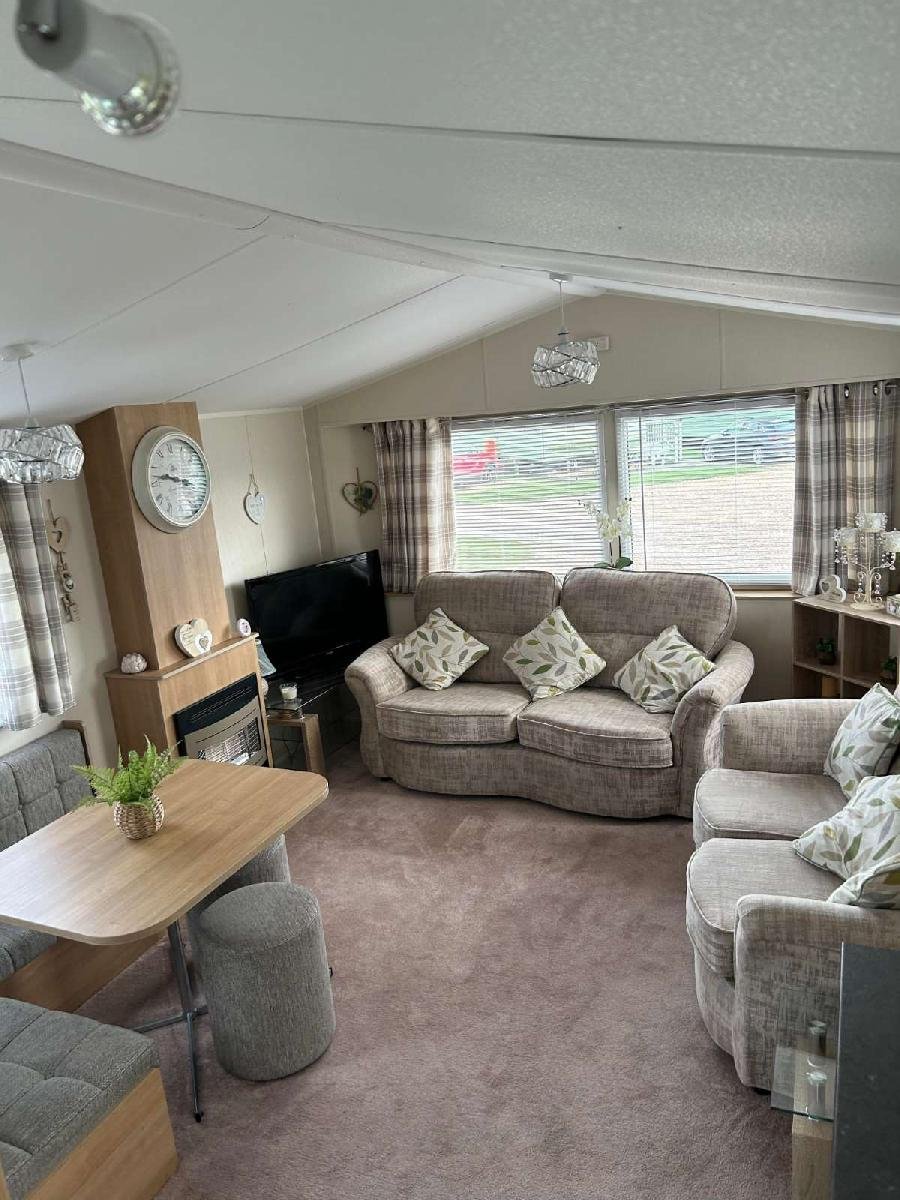 2 Bedroom Caravan Hire Skegness - 17217 | UKCaravans4Hire