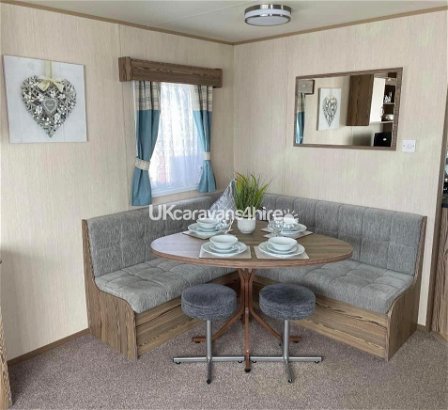 Blue Dolphin Holiday Park, Ref 17282
