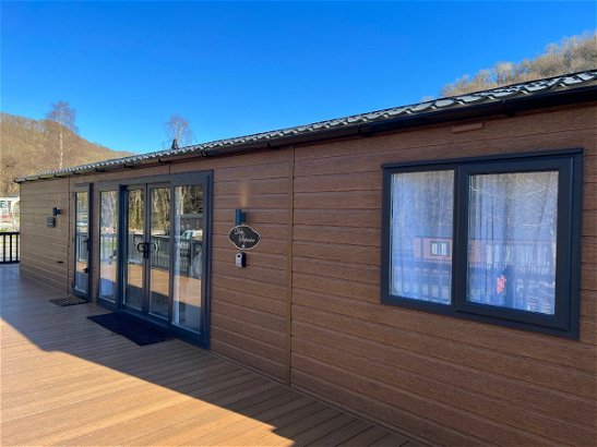 Woodlands Park, Ref 17307