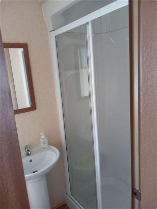 Blue Dolphin Holiday Park, Ref 17474