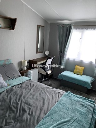 Marton Mere Holiday Village, Ref 17521