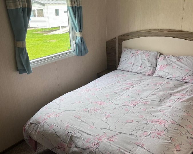 ref 17547, Brunham-on-Sea Holiday Park, Burnham-on-Sea, Somerset