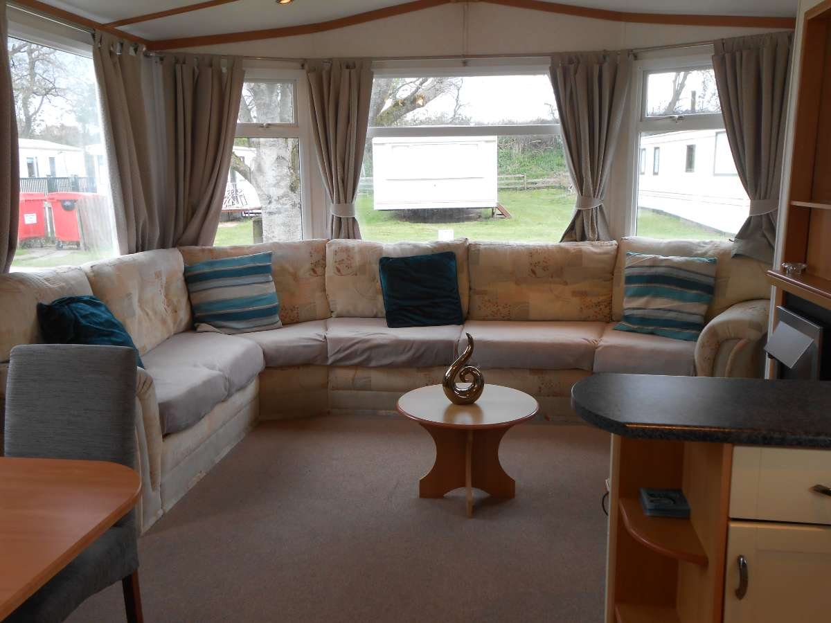 Pet friendly Caravan Hire Brodie- 17564 | UKCaravans4Hire