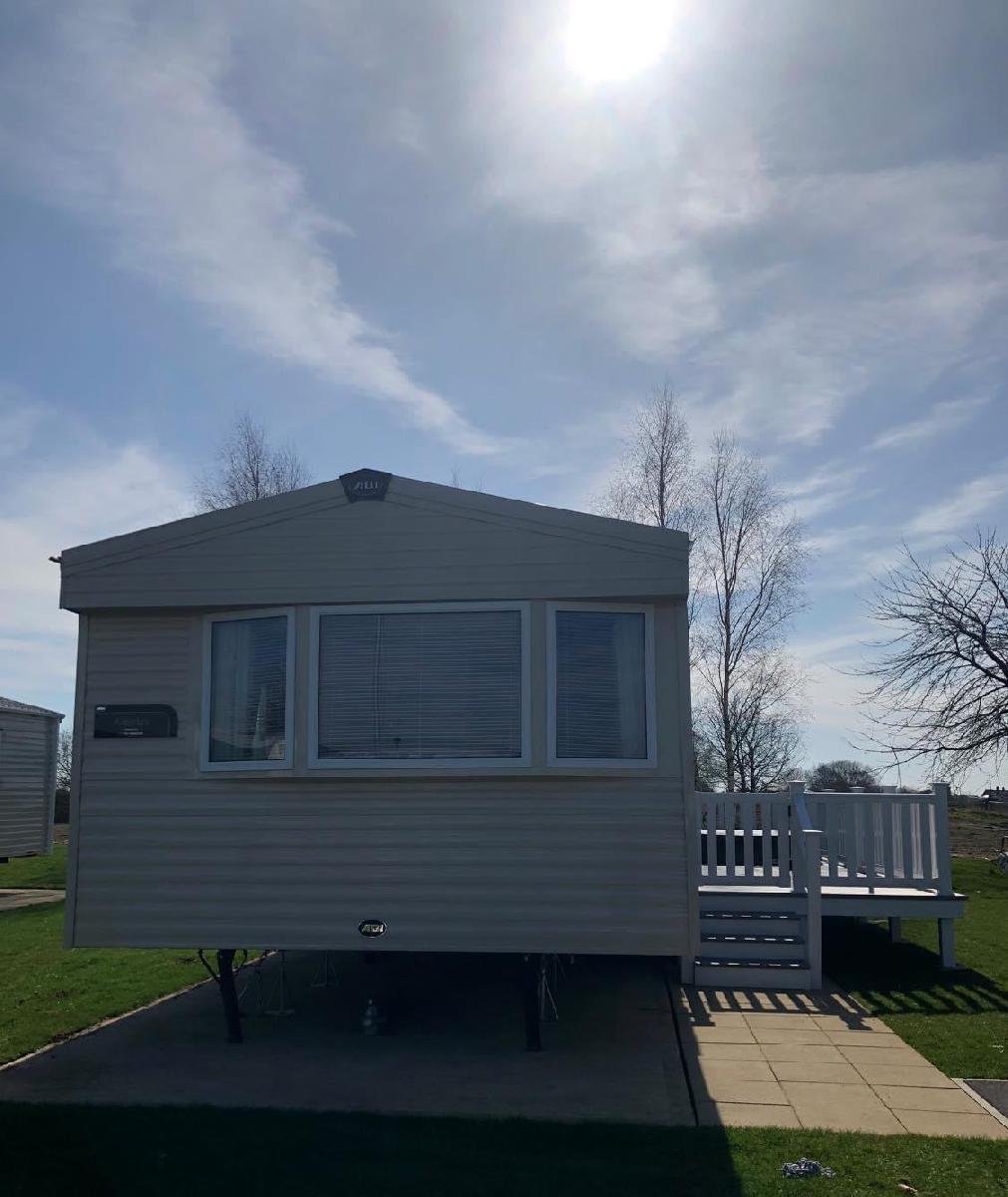 Tattershall Lakes Holiday Park | UKCaravans4Hire