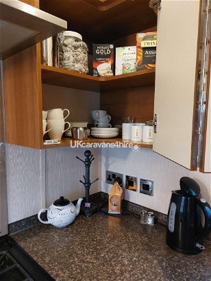 Felixstowe Beach Holiday Park, Ref 17635