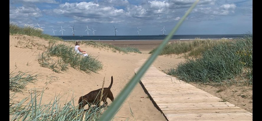 Redcar Beach Caravan Park, Ref 17683