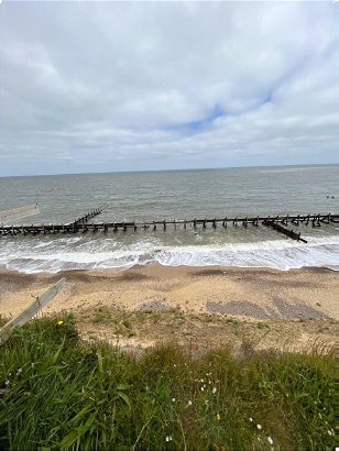 Broadland Sands, Ref 18044