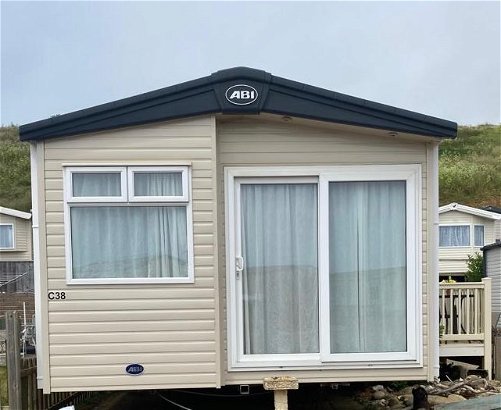 Freshwater Beach Holiday Park, Ref 18055