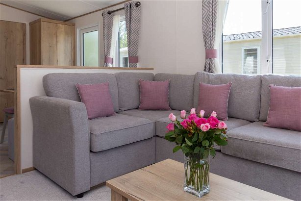 Cornish Coast Caravan Park, Ref 18075