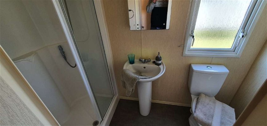 Barmston Beach Holiday Park, Ref 18095