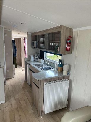 Sunnysands Caravan Park, Ref 18189