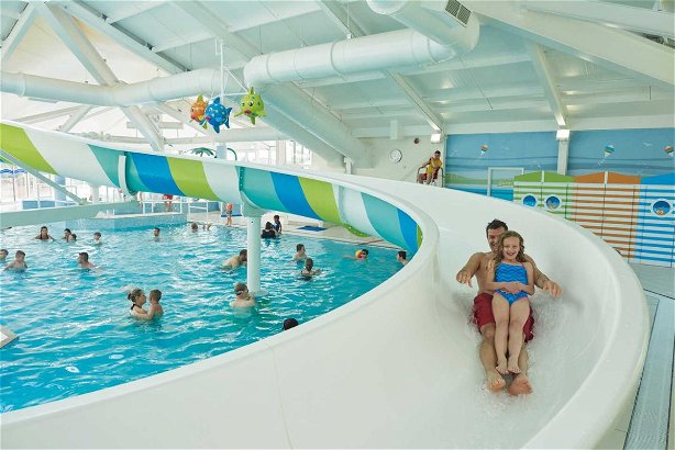 Hopton Holiday Village, Ref 18341