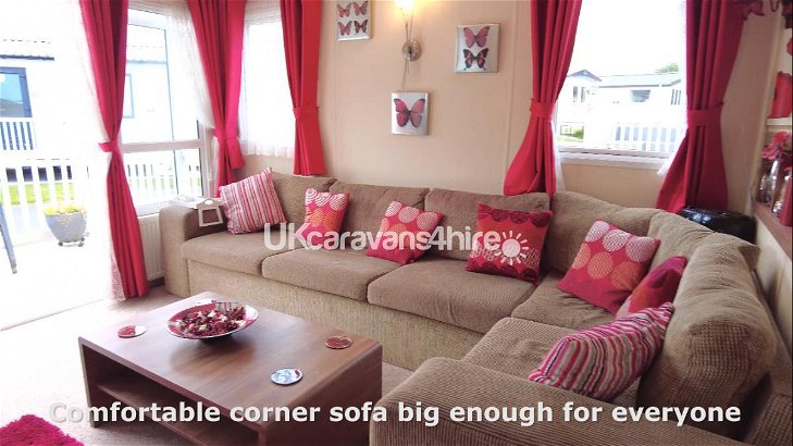 Cayton Bay Caravan Park, Ref 2187