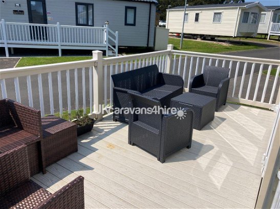 Cayton Bay Caravan Park, Ref 2187