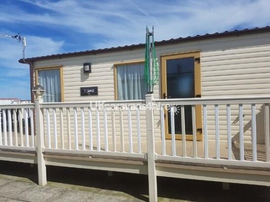 Kingfisher Holiday Park, Ref 221