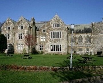 ref 2532, Trelawne Manor, Looe, Cornwall