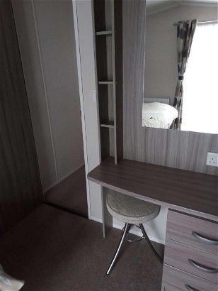 Devon Cliffs Holiday Park, Ref 2655
